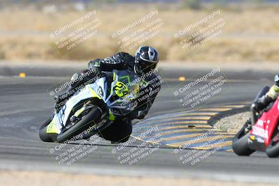 media/Dec-08-2024-CVMA (Sun) [[267e5a7075]]/Race 2-Amateur Supersport Open/